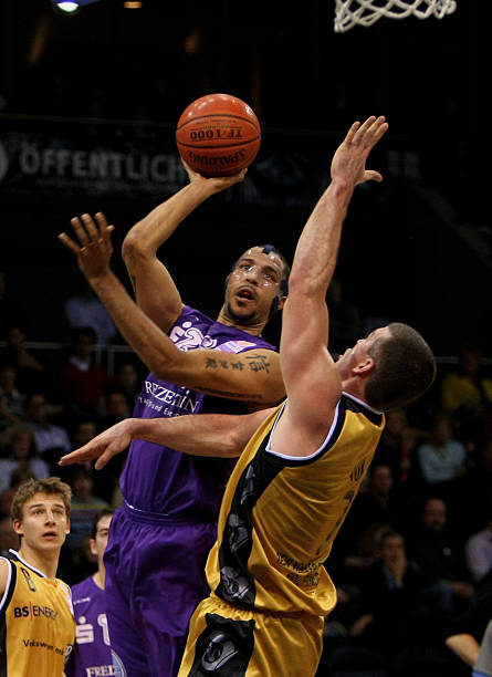 地利在场上 地利在场上